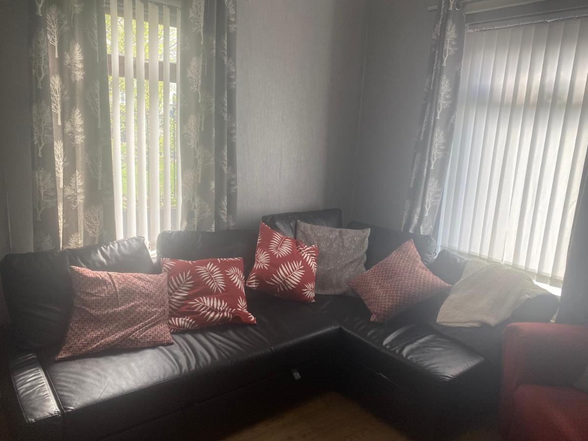 Claire'S Airbnb 2 Belfast Dış mekan fotoğraf