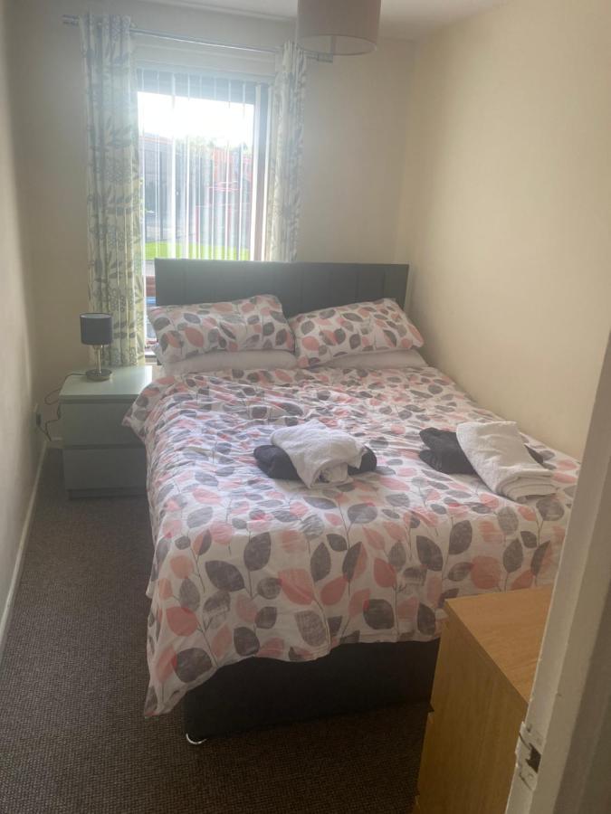 Claire'S Airbnb 2 Belfast Dış mekan fotoğraf