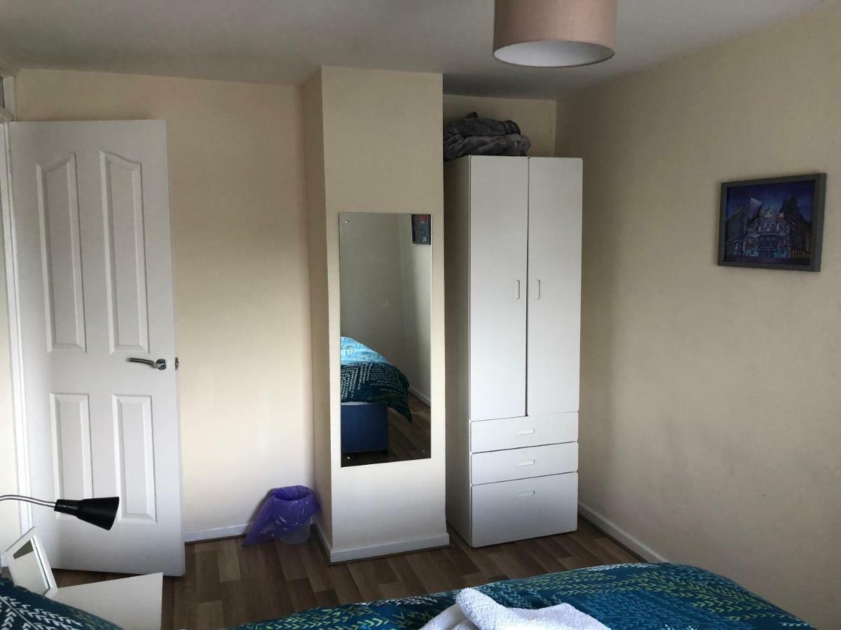 Claire'S Airbnb 2 Belfast Dış mekan fotoğraf